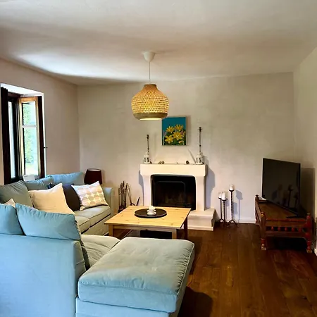 The In The Trees Hébergement de vacances Tsagkarada