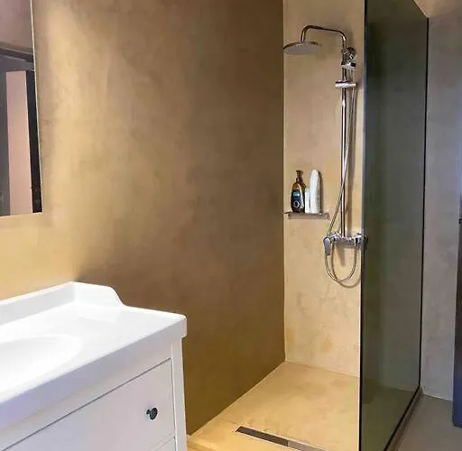 בית נופש The In The Trees *